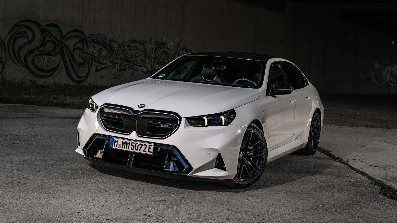 BMW M5 2021 كاملة المواصفات F90